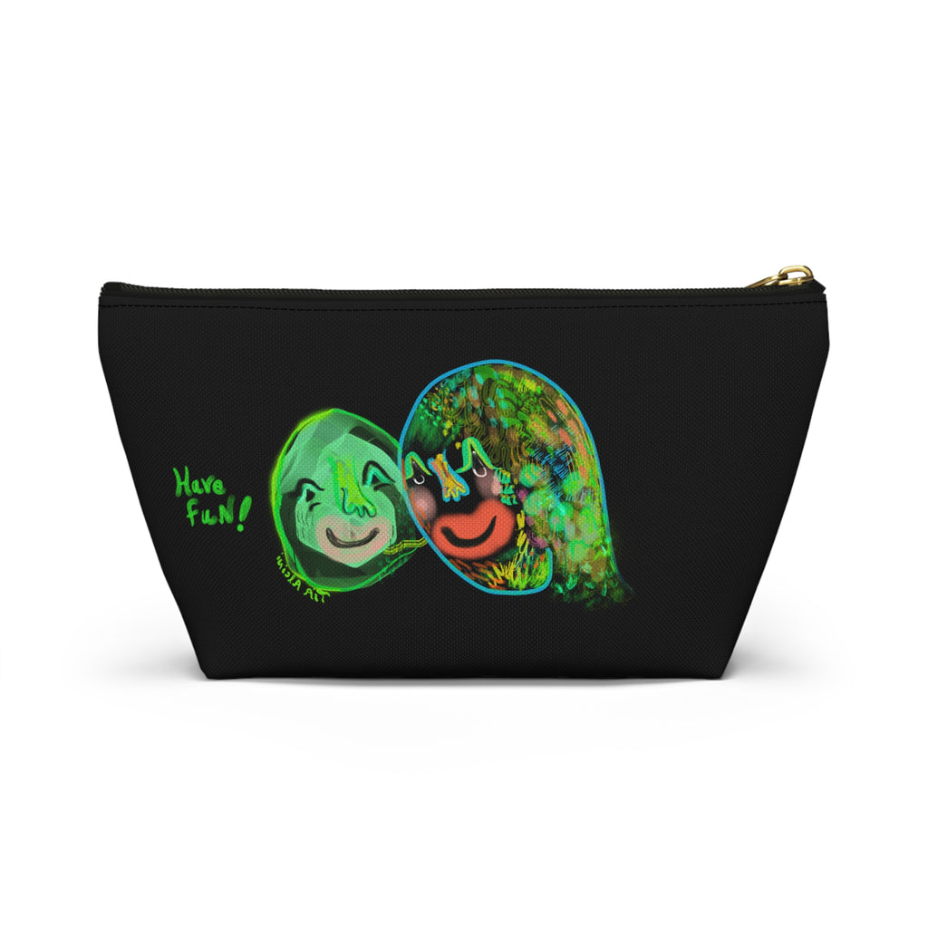 Accessory Pouch w T-bottom